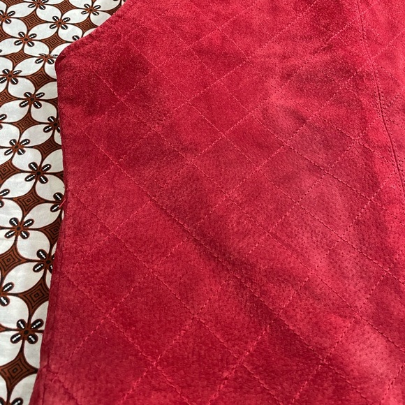 Vintage Leather Vest - Picture 7 of 10